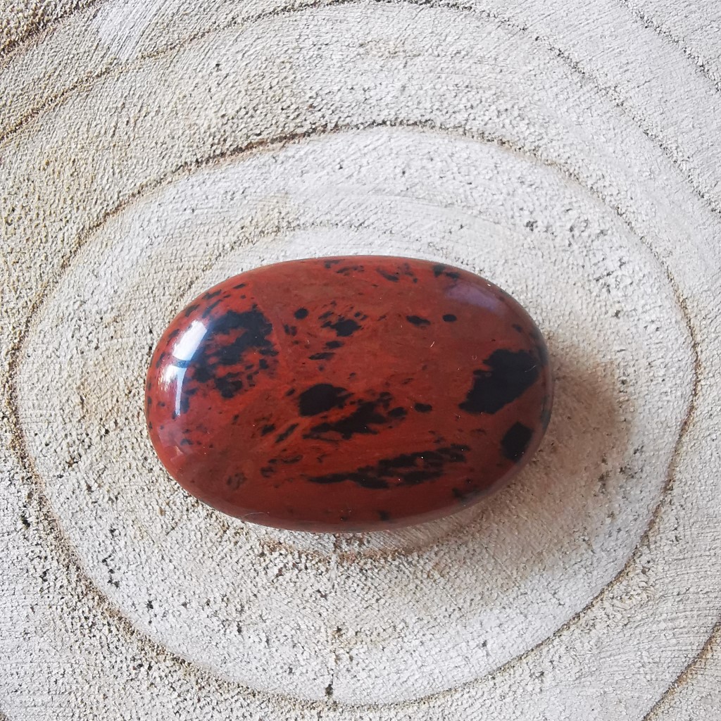 pierre amulette OBSIDIENNE ACAJOU ovale